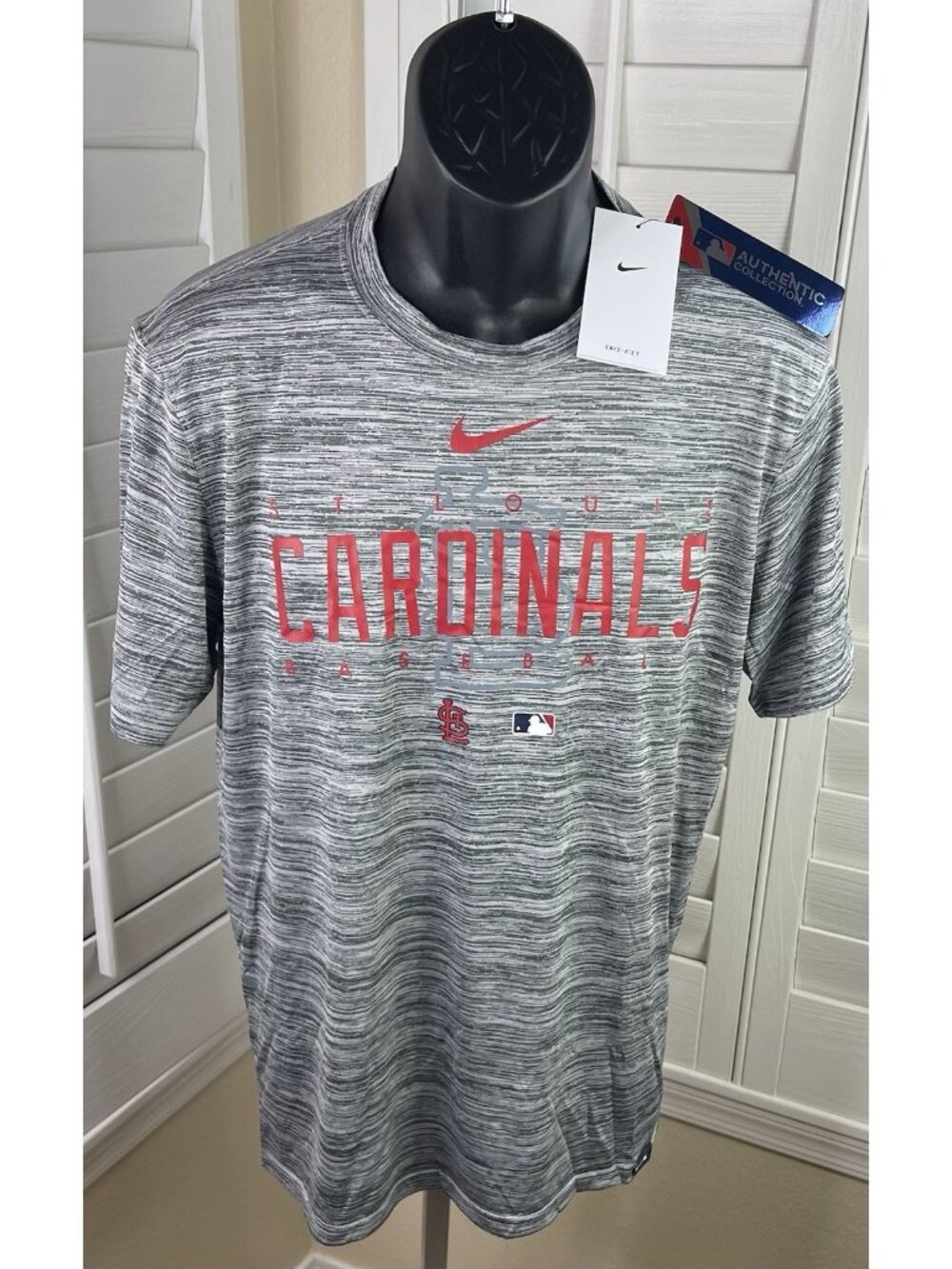 Nike MLB St. Louis Cardinals Gray Authentic Collection Velocity Shirt - Men’s M